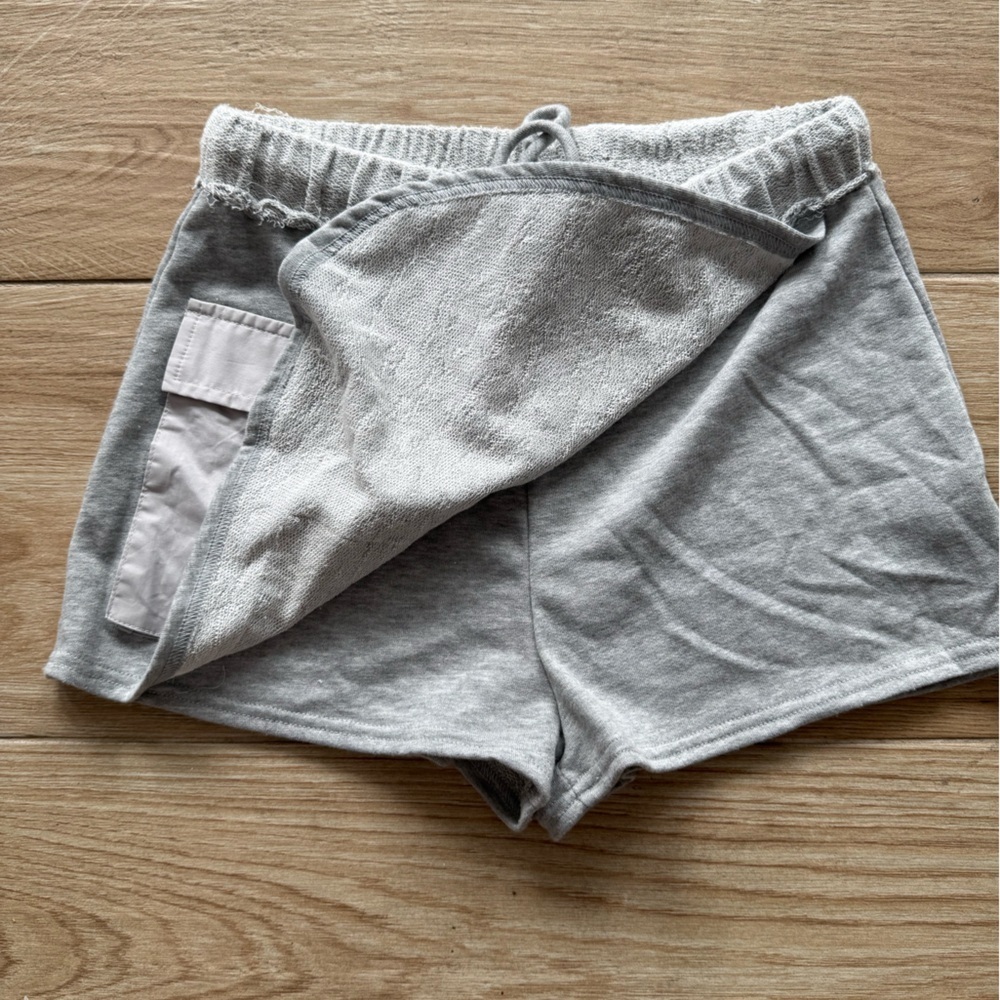 Illa Illa French Terry Front Pocket Skort - Picture 4 of 6